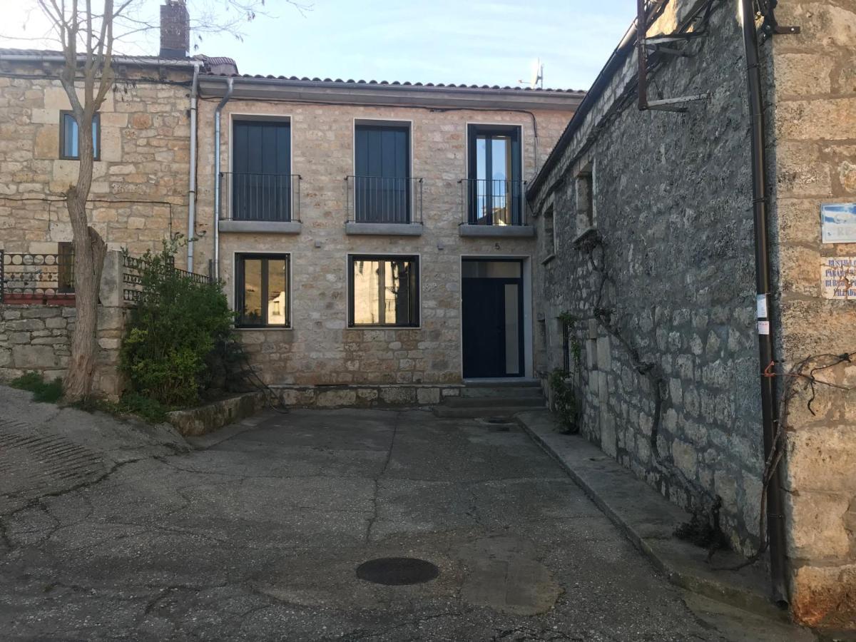 Bustillo Del Paramo El Pecu Casa Rural Starfamiliar מראה חיצוני תמונה
