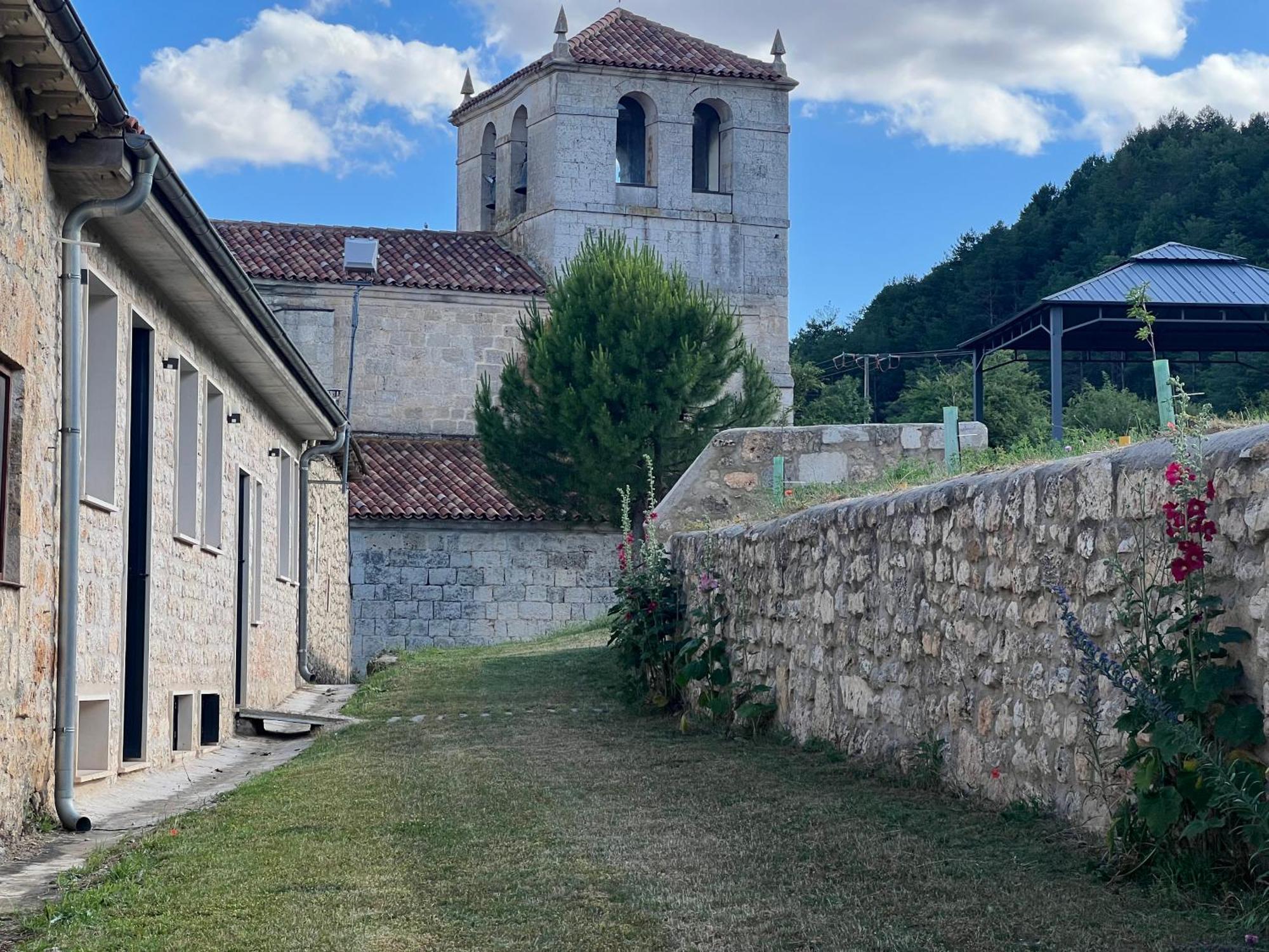 Bustillo Del Paramo El Pecu Casa Rural Starfamiliar מראה חיצוני תמונה
