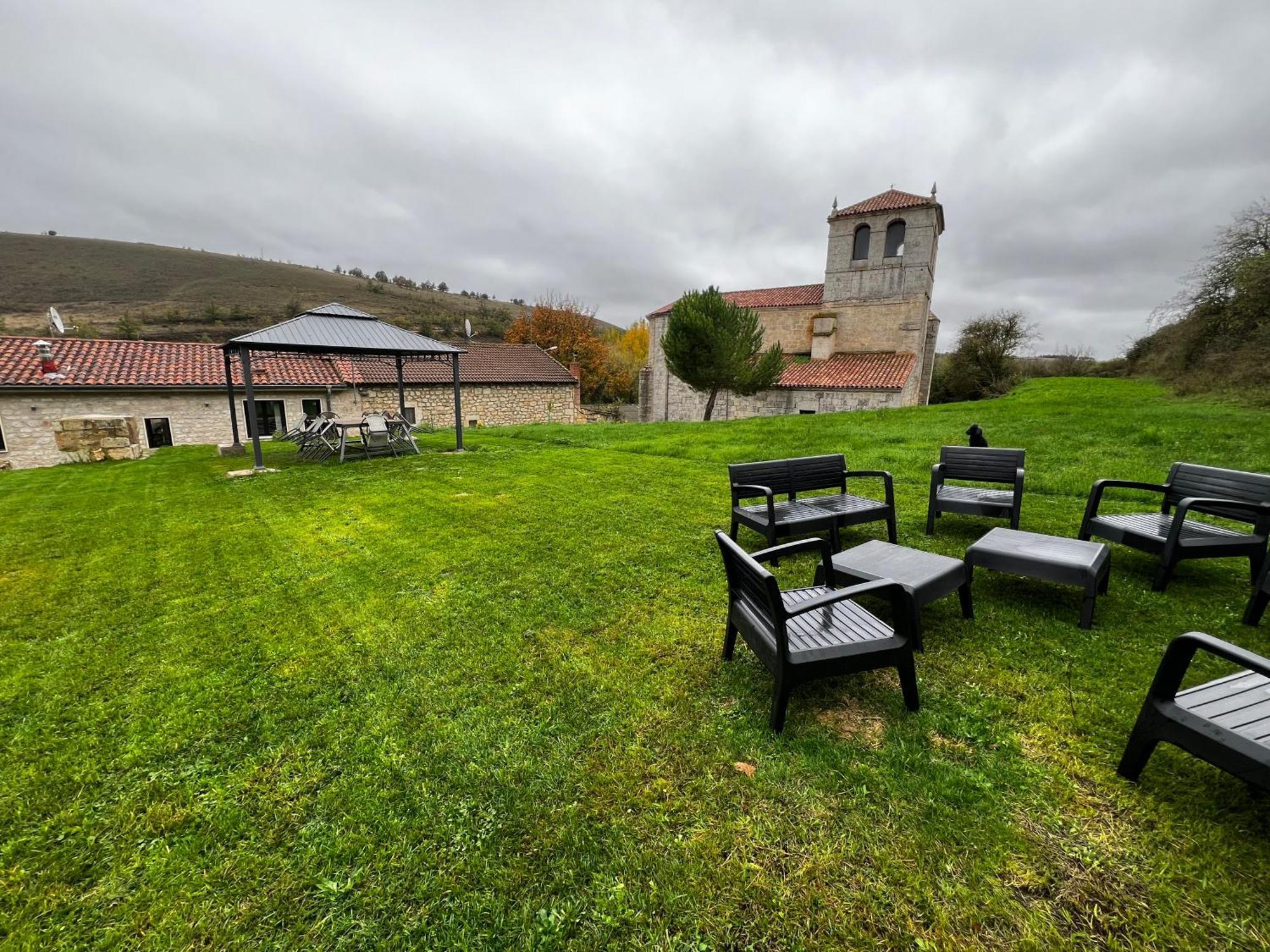 Bustillo Del Paramo El Pecu Casa Rural Starfamiliar מראה חיצוני תמונה