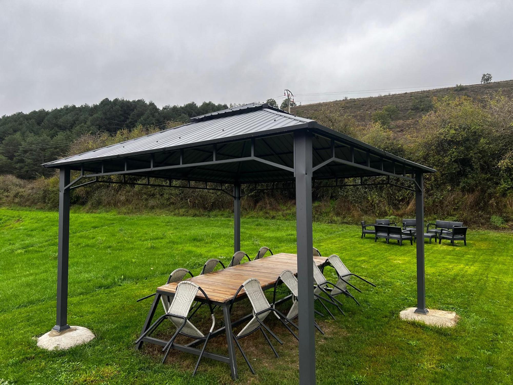 Bustillo Del Paramo El Pecu Casa Rural Starfamiliar מראה חיצוני תמונה